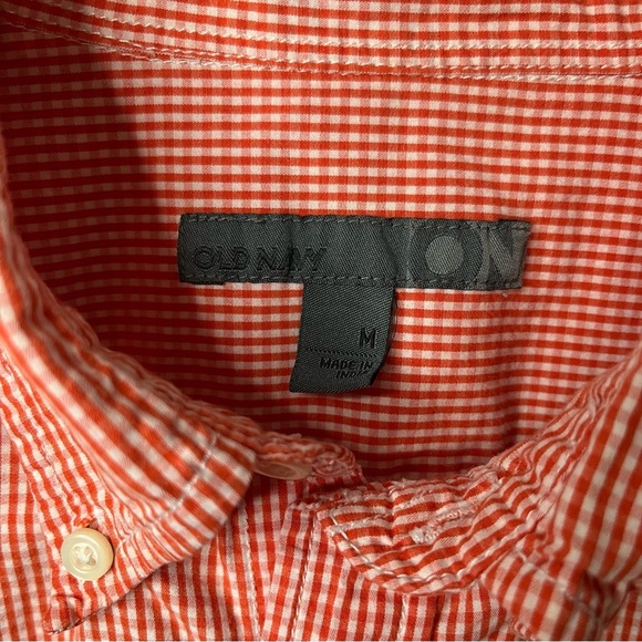 Old Navy Men's Orange/Red Gingham Button Down Shirt - Picture 3 of 4